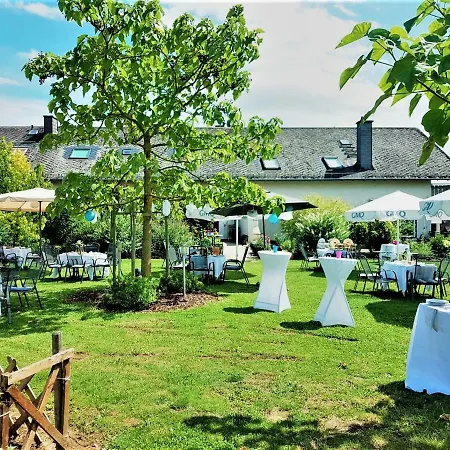 Ferienzimmer Weingut Mack Pansiyon Oestrich-Winkel